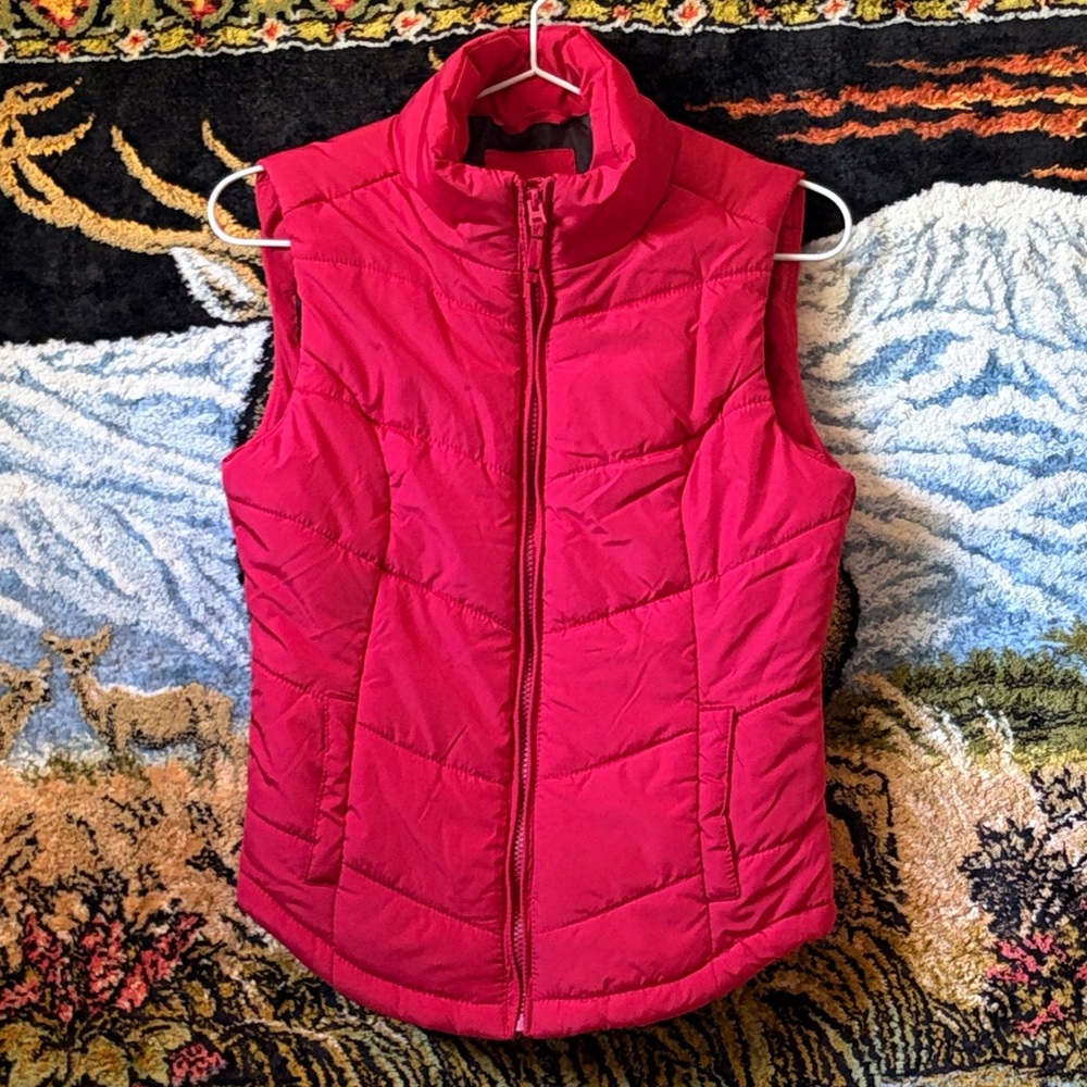 Aeropostale Bright Red Puffer Vest